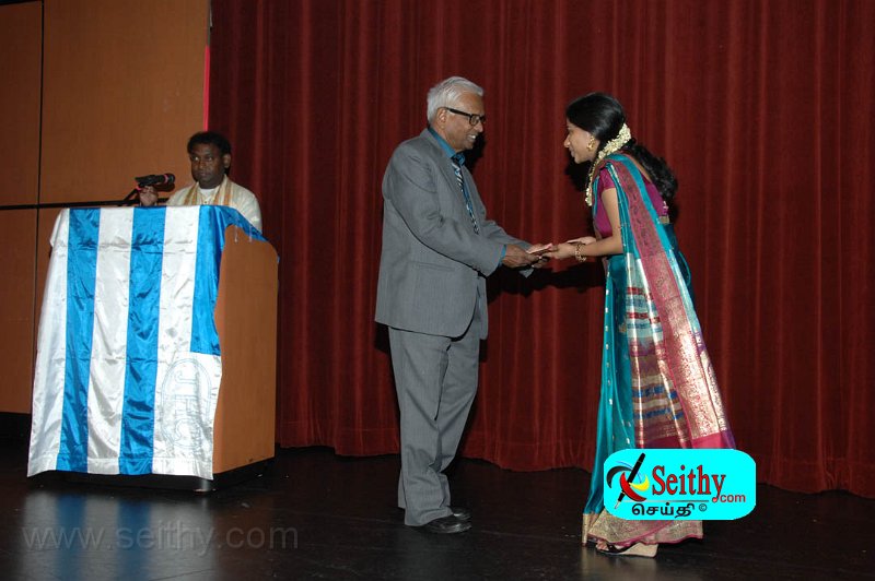 Jaffna-Hindu121013Toronto (126).jpg